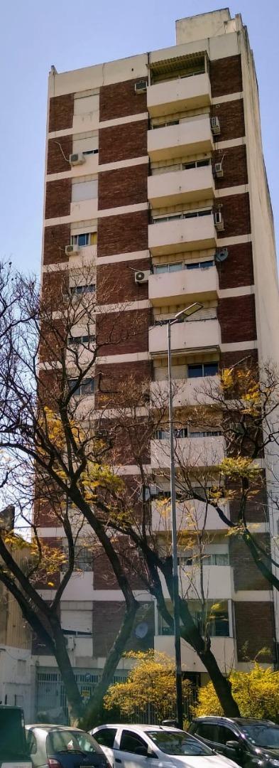 Av. Gral Paz 600, Piso 11