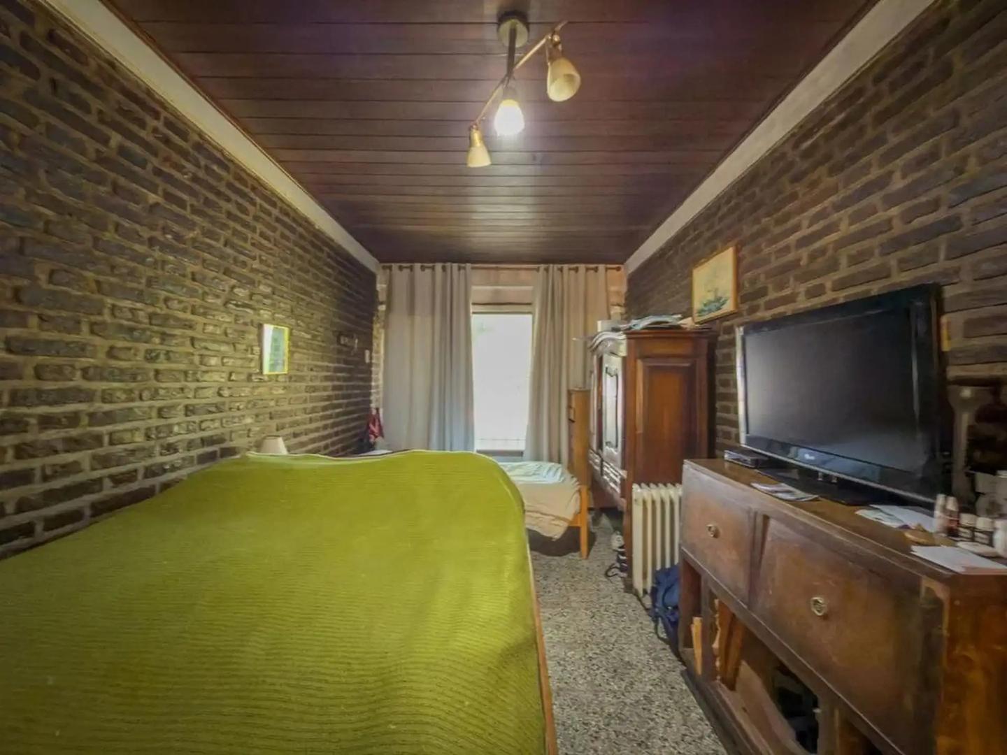 CASA EN VENTA CITY BELL ENTRE CAMINOS TODO PLANTA BAJA 3 DOR