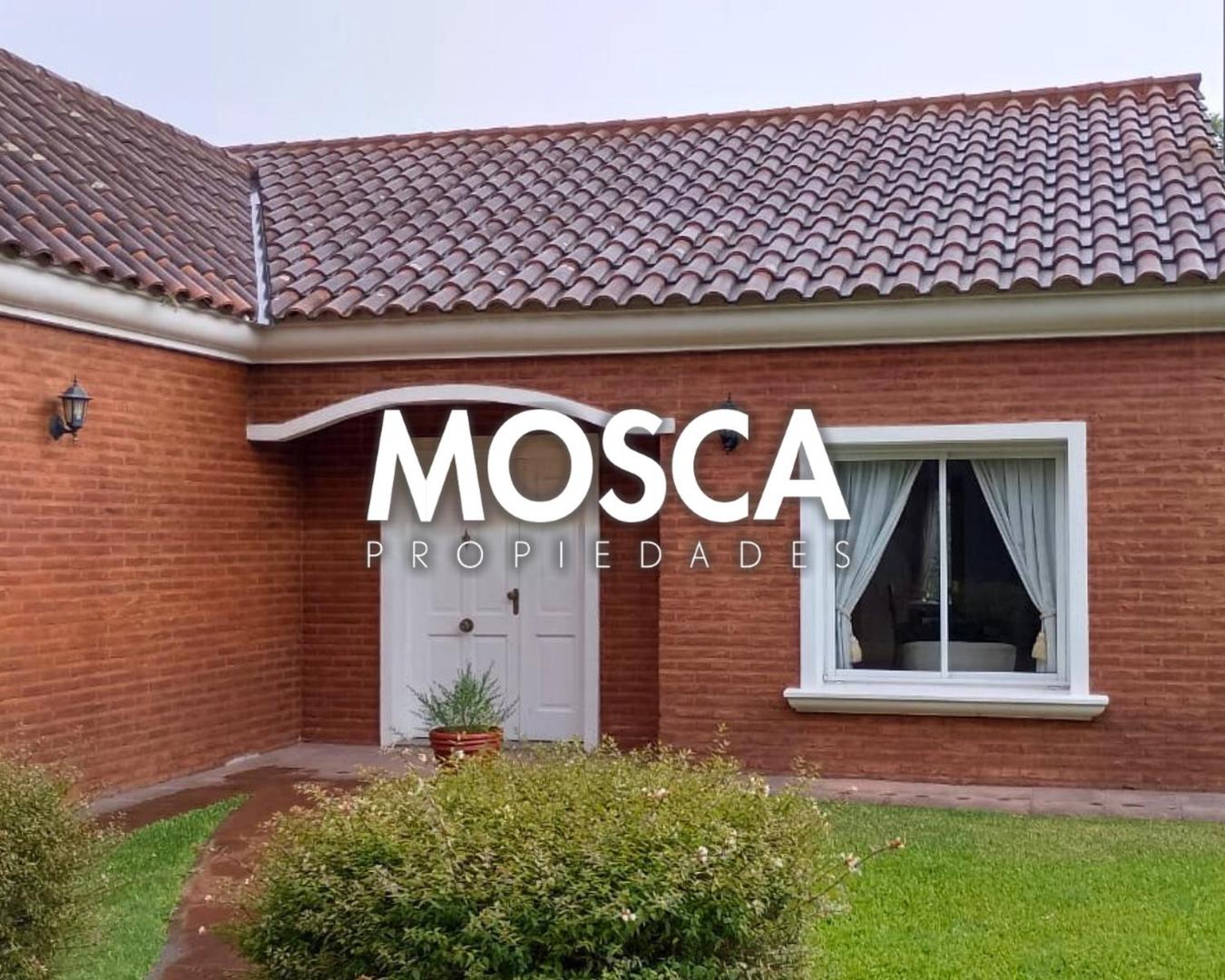 Casa en Venta en La Reja, USD 240.000