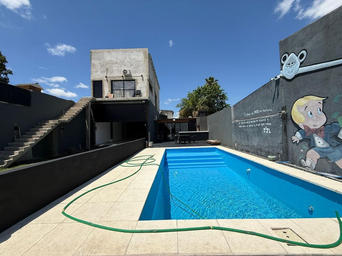 Quinta en Venta en Luis Guillon, USD 168.000