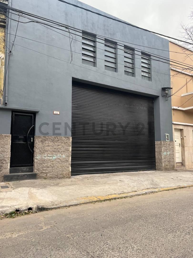 Galpón En Venta en San Fernando