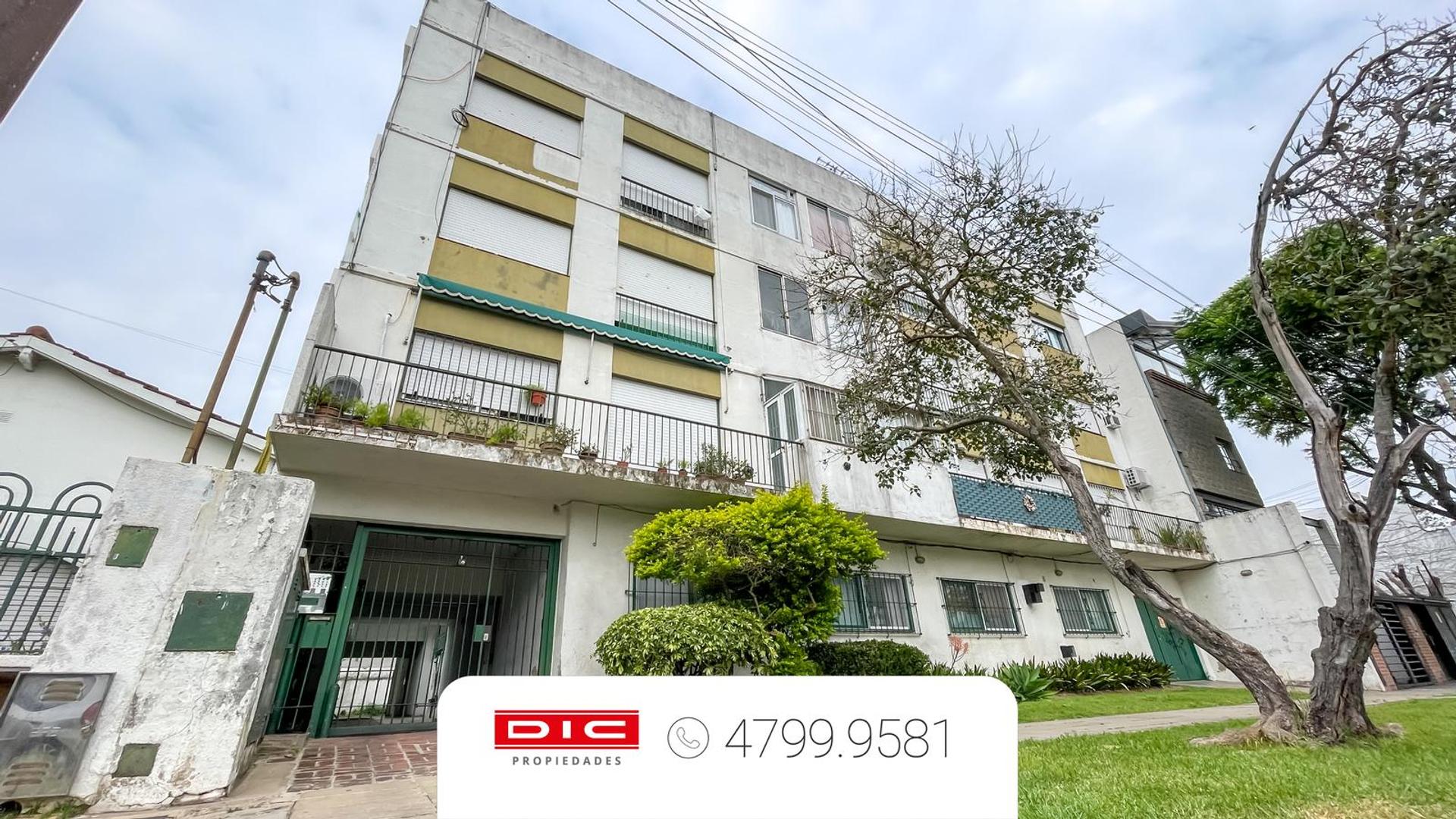 Departamento 2 ambientes Venta - Olivos-Maipu/Uzal