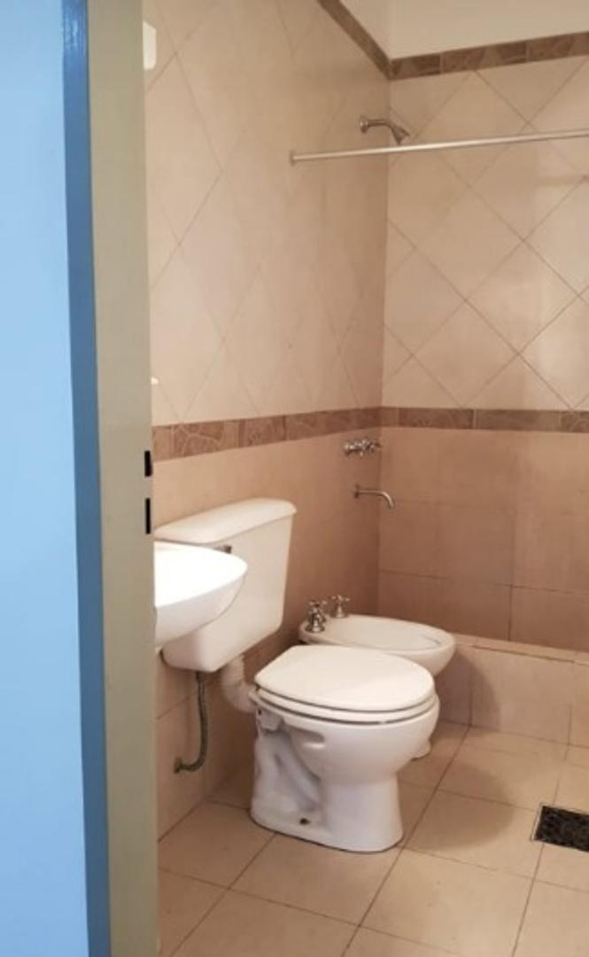 Departamento en Alquiler en Boulogne, $ 700.000