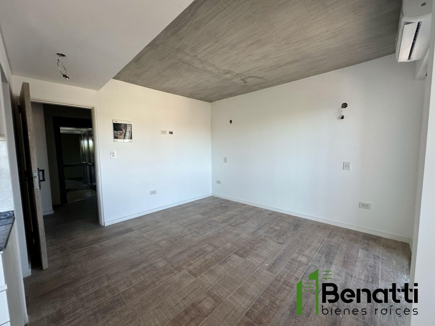 Departamento monoambiente AL FRENTE con BALCON en alquiler