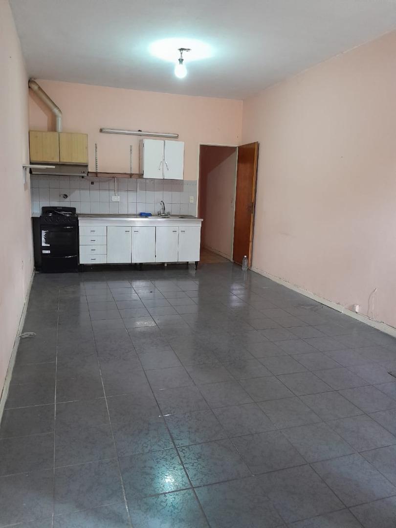Departamento en Alquiler en Ituzaingo Norte, $ 390.000