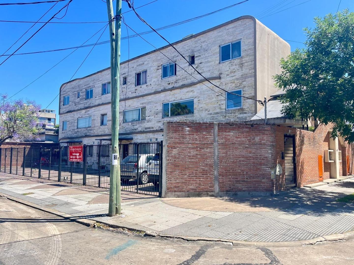 Hermoso tres ambientes Castelar con amenities