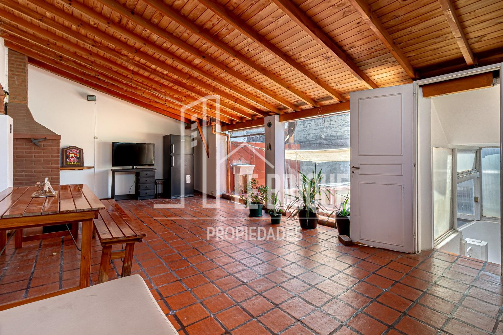 PH en PB 4 amb + Gran Quincho con parrilla