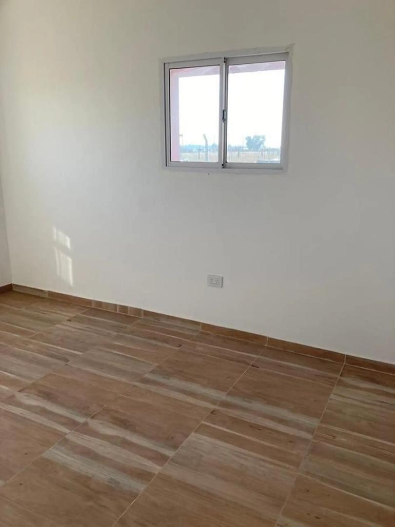 VENTA CASA EN BARRIO LOS TILOS - DOMSELAAR