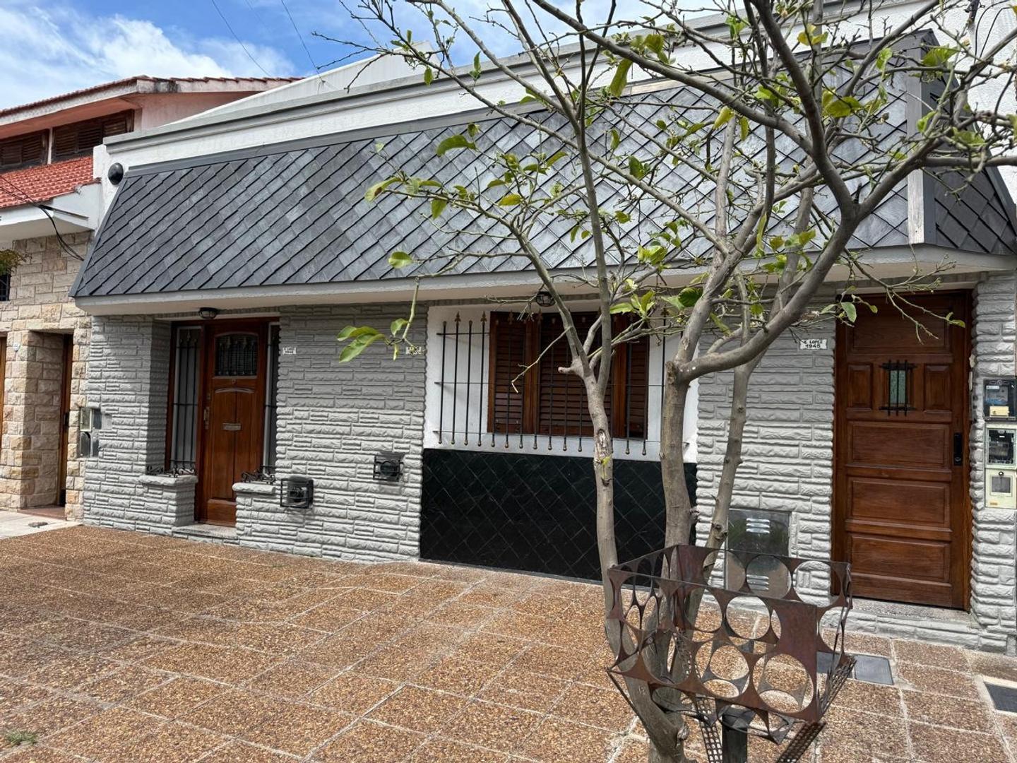 AMPLIO PH 2 DORMITORIOS CON PATIO QUINCHO Y TERRAZA