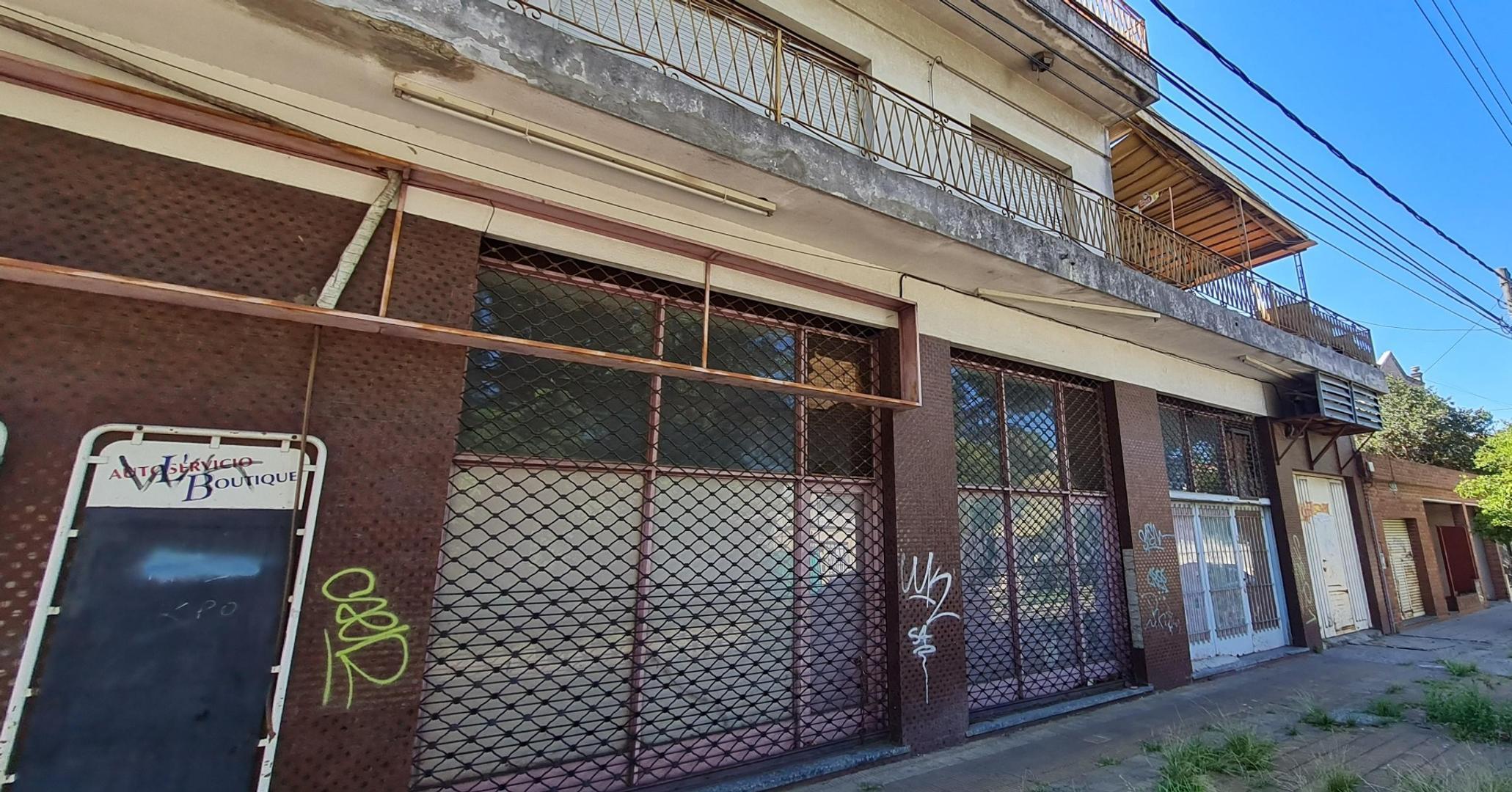 Venta Local / Deposito con Vivienda en PA - Villa Adelina