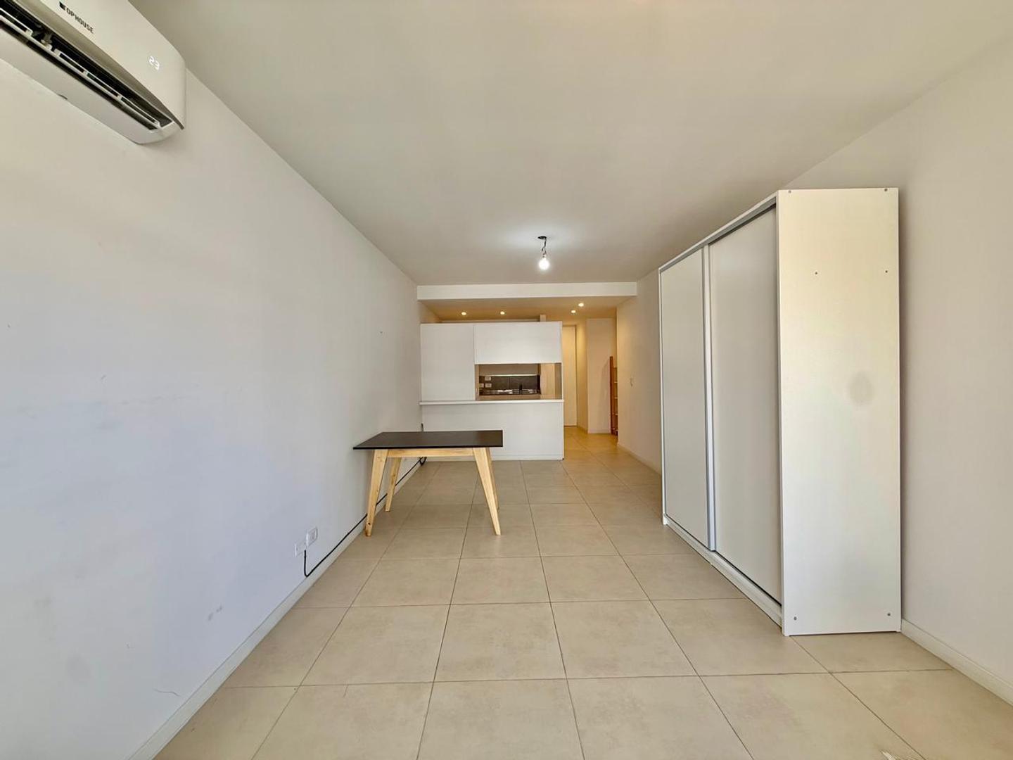 Increible monoambiente en Almagro en ALQUILER!