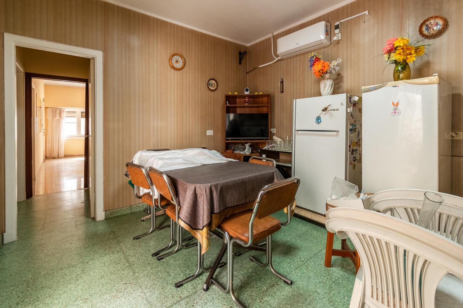 Depto Tipo Casa 6 ambientes con 3 baños