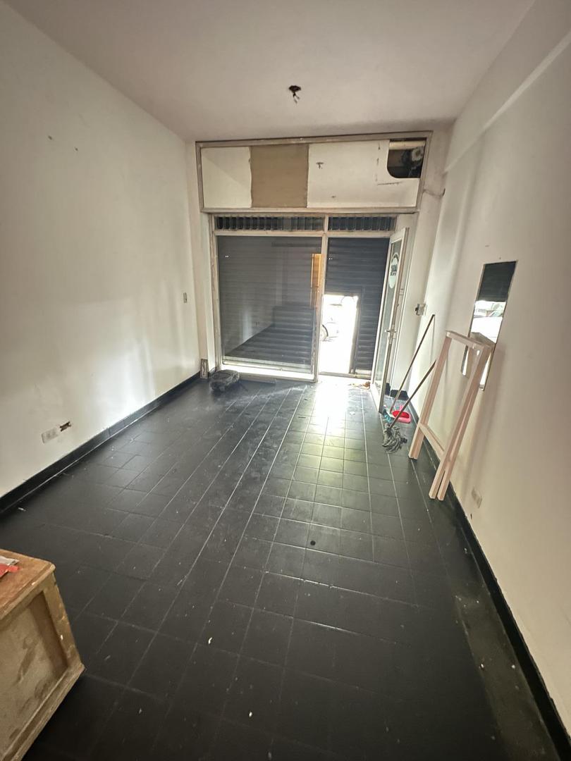 Local en Venta 35 años