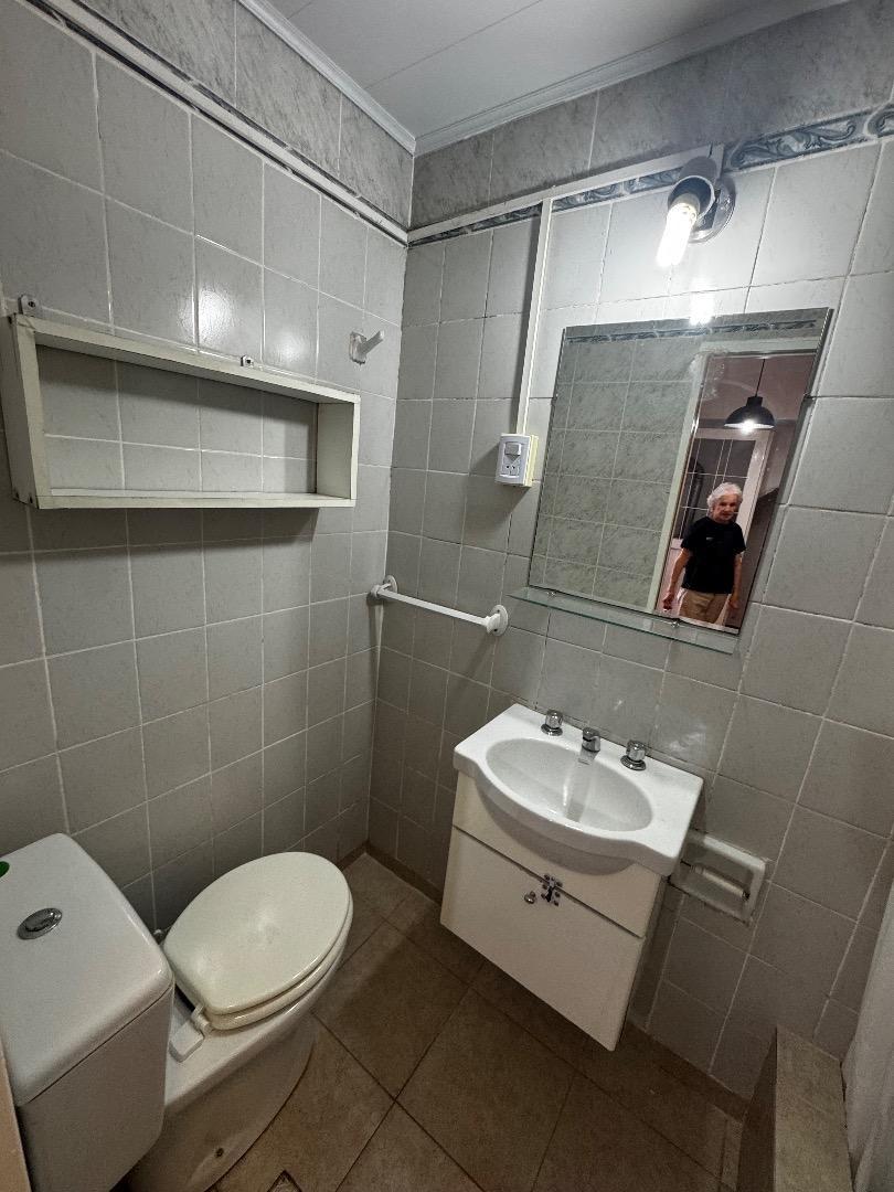 Depto Tipo Casa en Alquiler 50 años