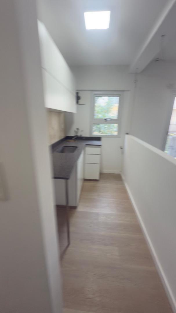 Gascón 1000, Piso 2