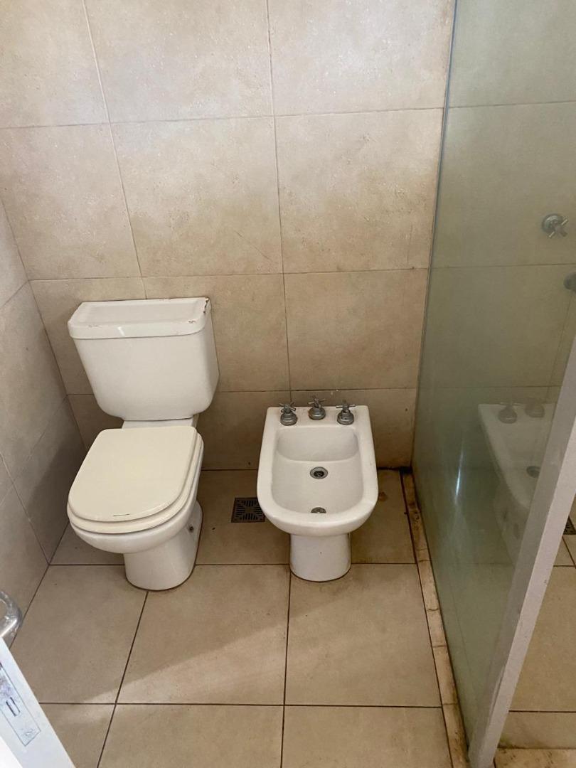 Hermosa Casa en Alquiler, Country La Bahia, Pueblo Esther!