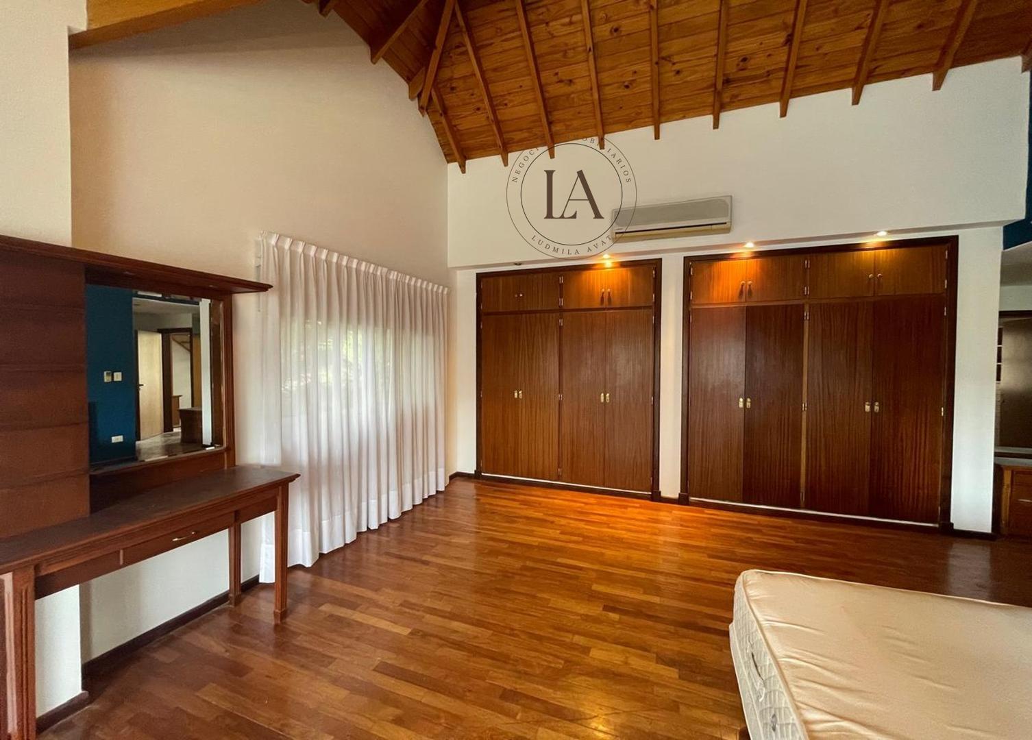 CASA EN VENTA EN CAMPOS DE ALVAREZ