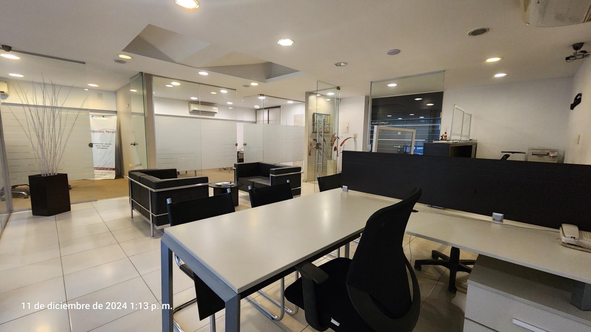 Oficina Monoambiente con 2 baños