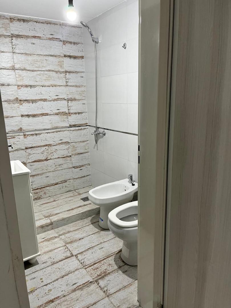 Venta amplio monoambiente en Santos Lugares