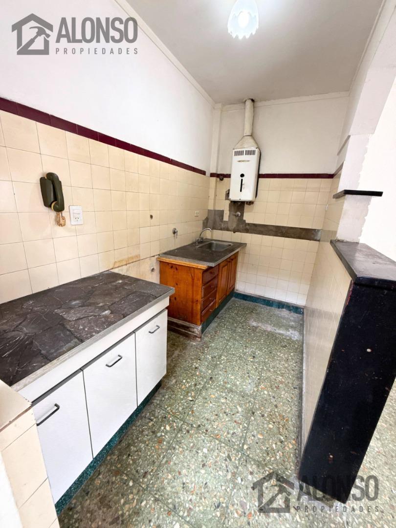 Depto Tipo Casa 2 ambientes con 1 baño
