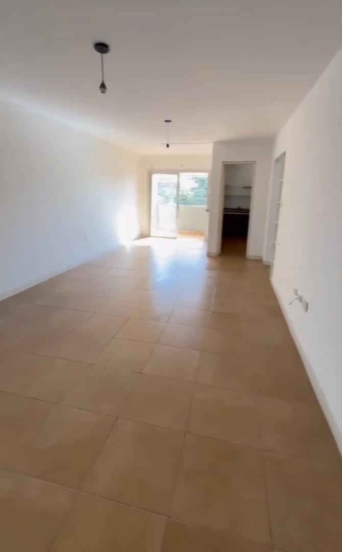 DEPARTAMENTO 2 DORMITORIOS EN B° GRAL PAZ EN VENTA