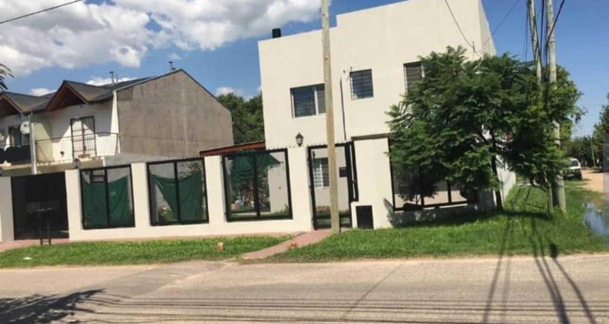 Alquiler Temporal Casa 5 Amb en Ing Maschwitz Escobar