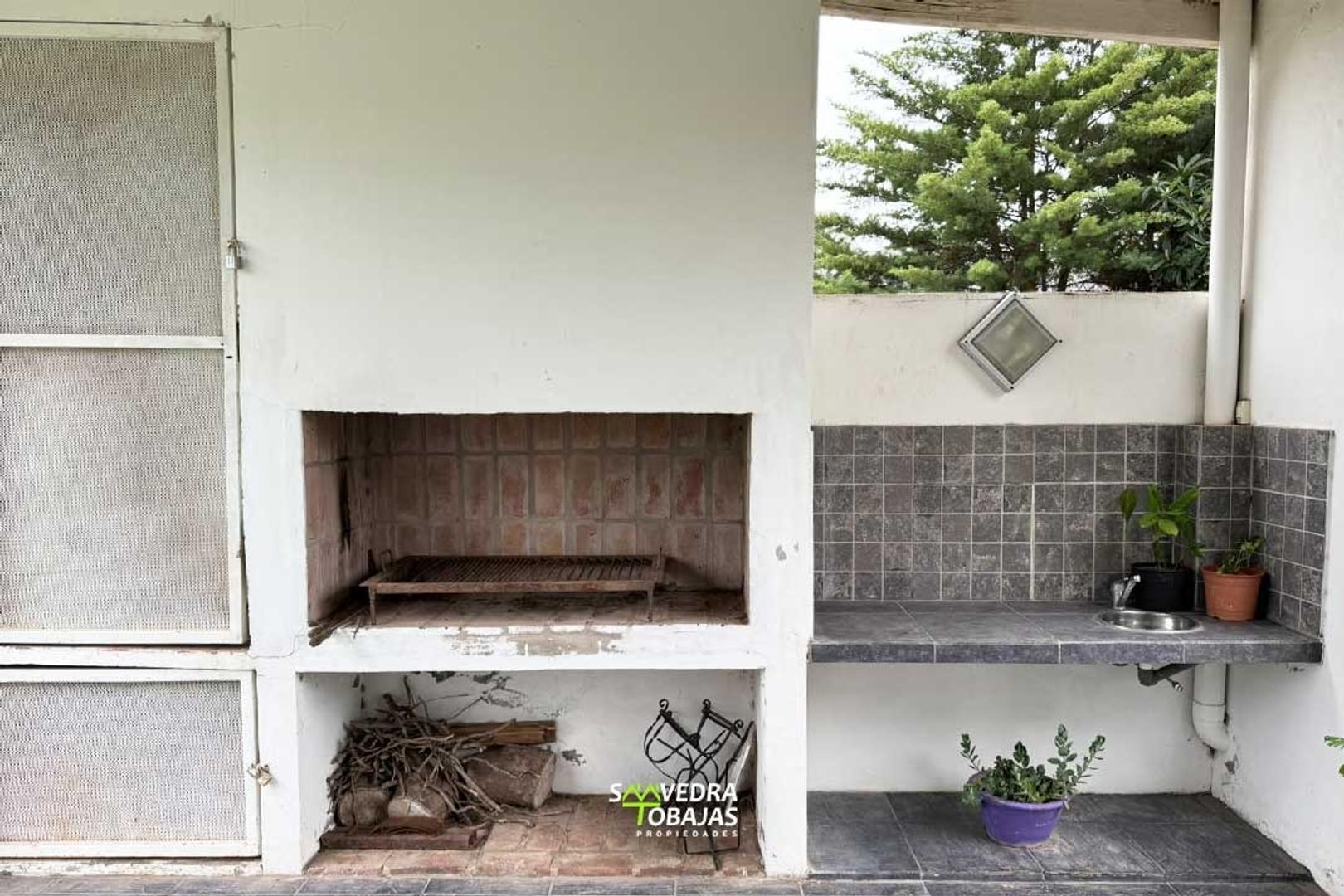 Casa en Venta con 4 cocheras