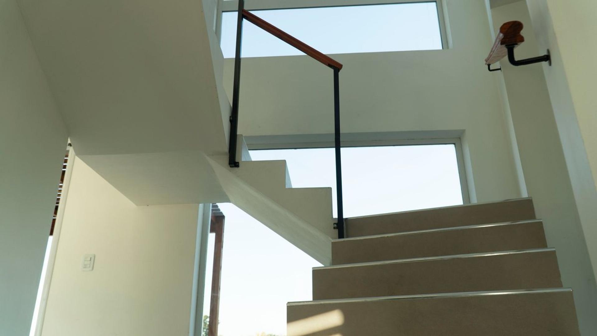 CASA EN ALQUILER 4 AMB.  B. SAN SEBASTIAN, PILAR