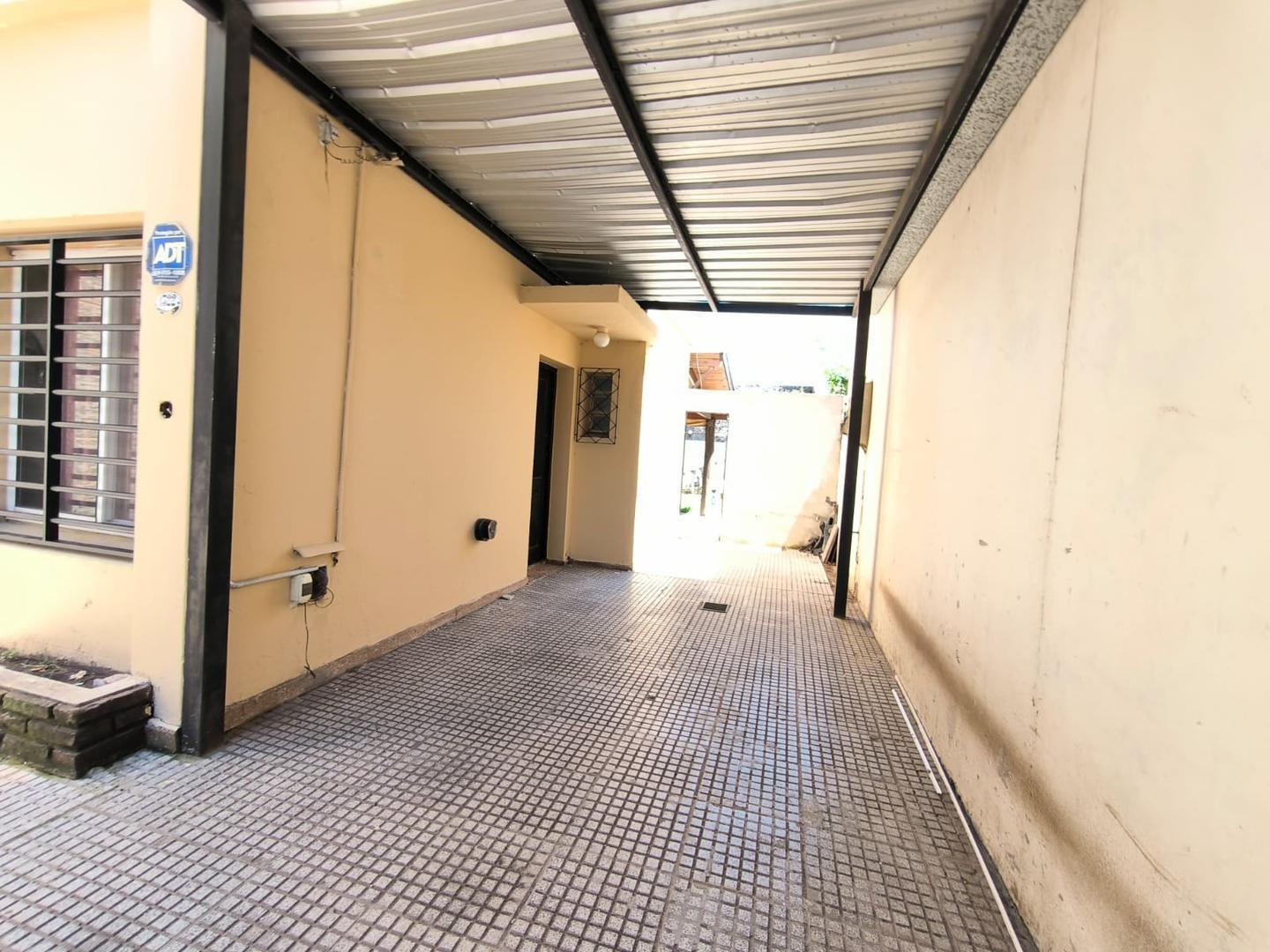 Casa en Alquiler de 3 dormitorios