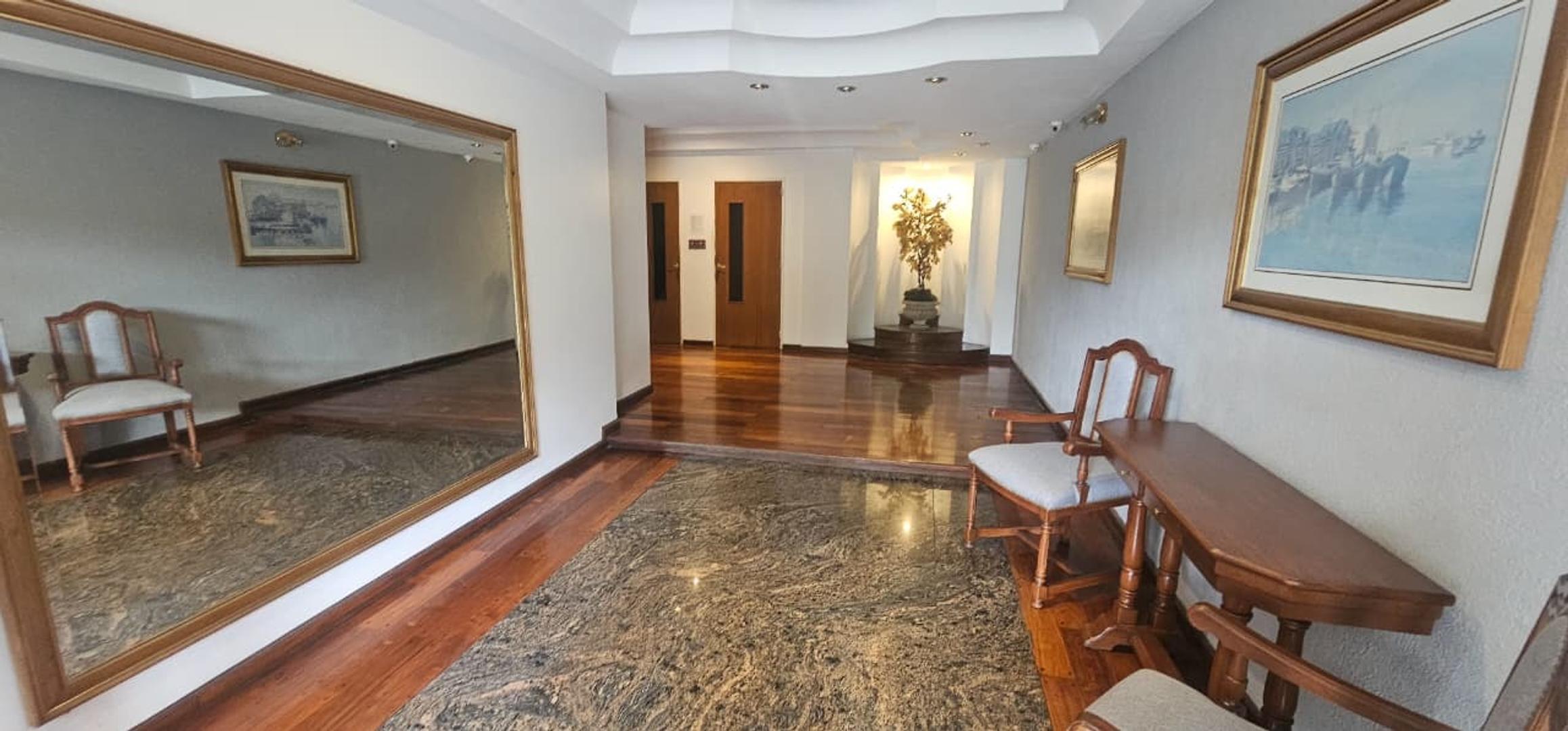 Tucuman 2100, Piso 4