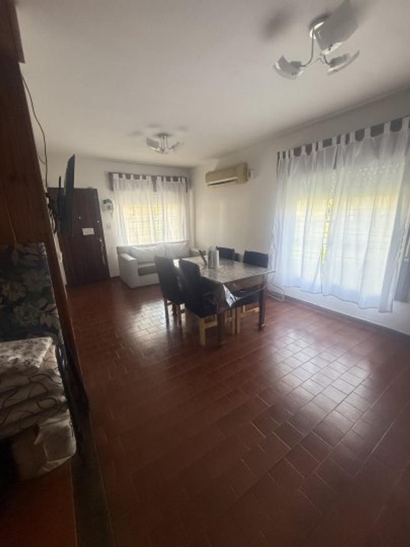 Casa en Venta en Moron, USD 130.000