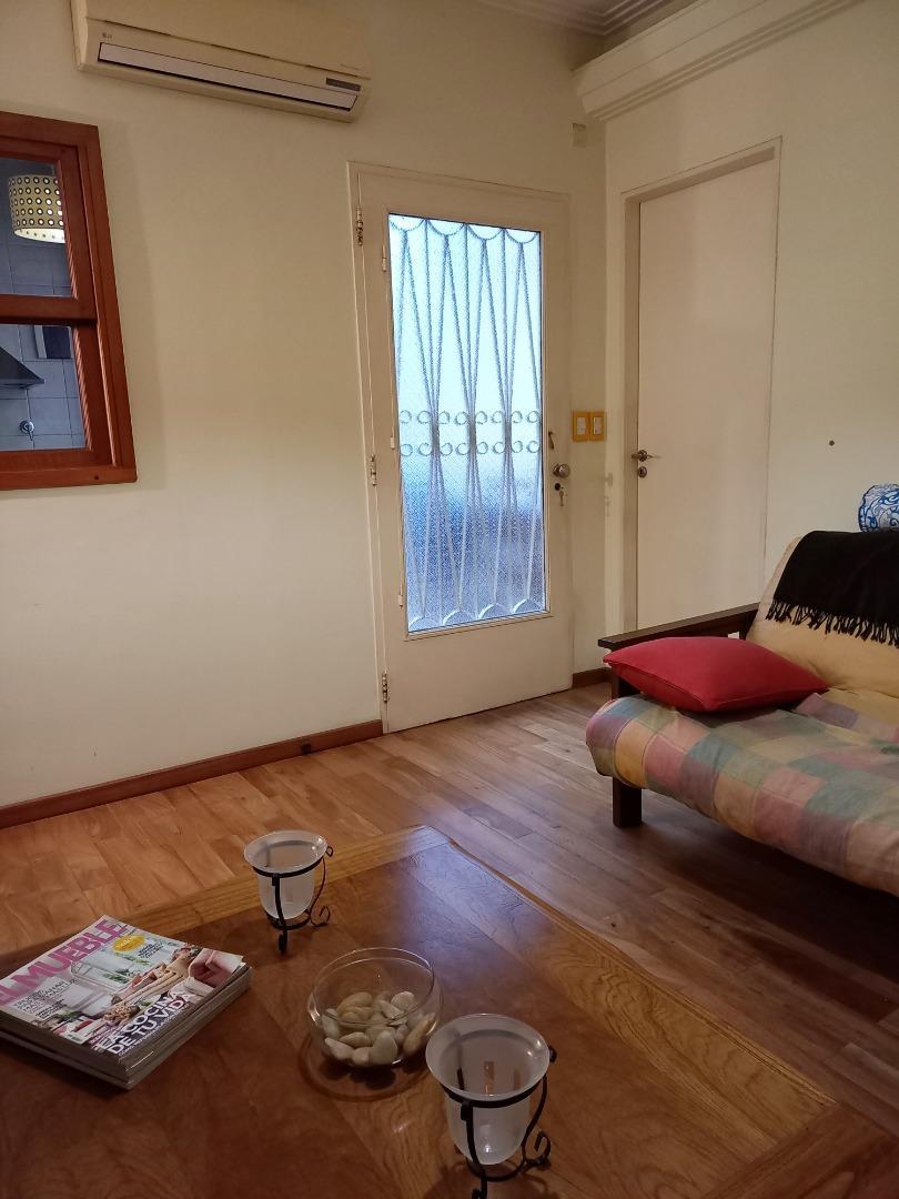 Depto Tipo Casa 2 ambientes con 1 baño