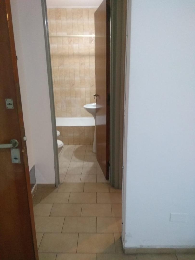 Departamento en Alquiler 43 años