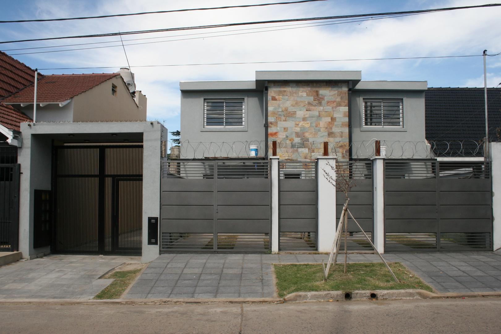 TRIPLEX A ESTRENAR (contrafrente) - HURLINGHAM