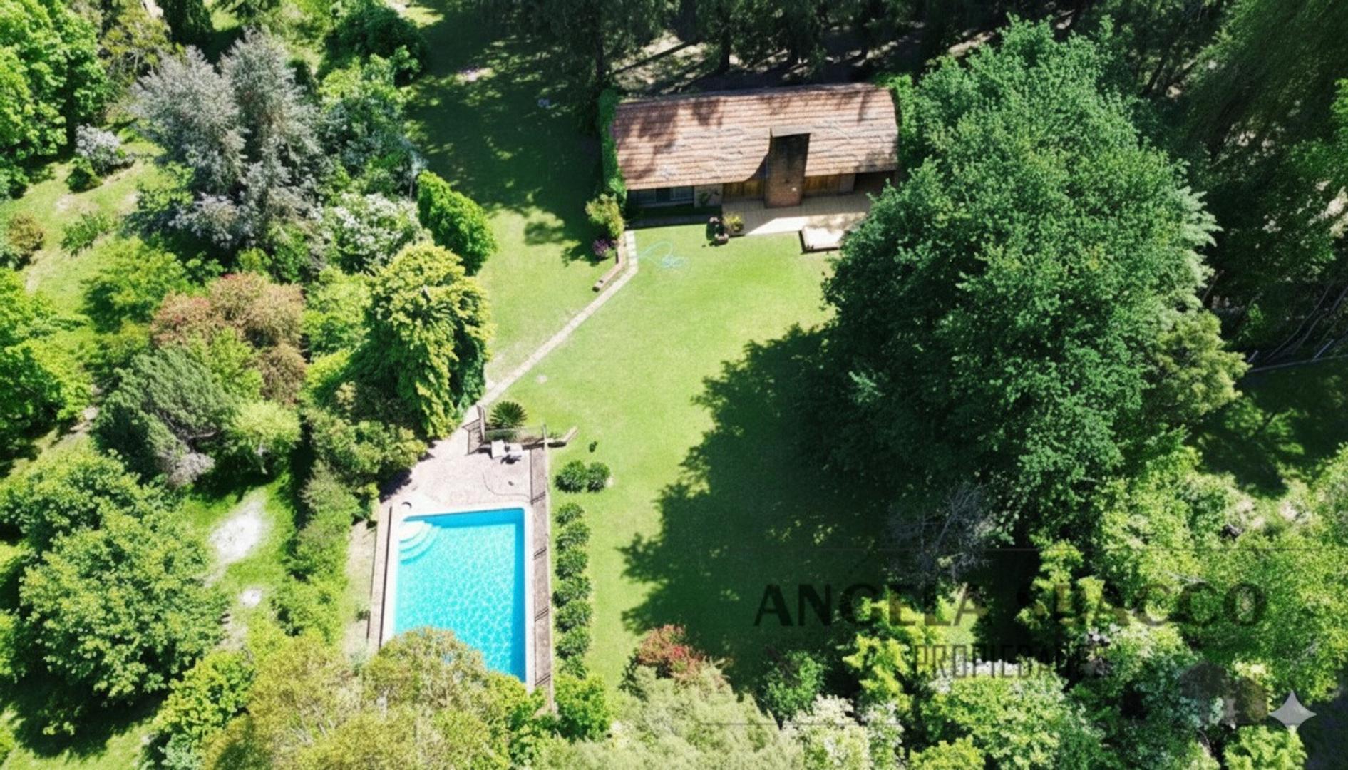 Casa 4 ambientes con 3 baños