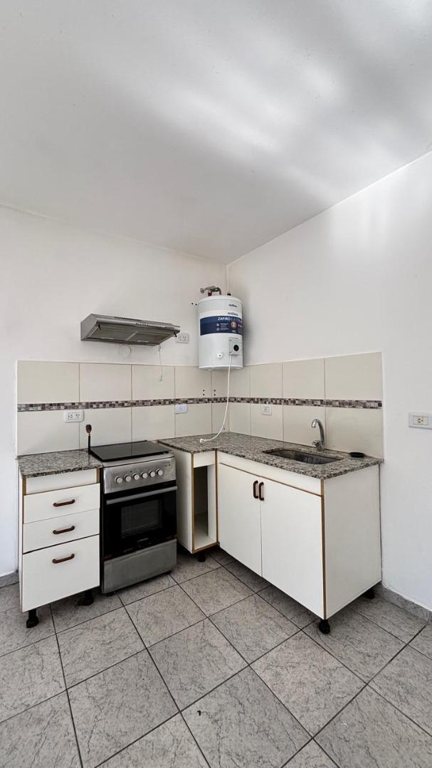 Departamento en Alquiler con 1 cocheras