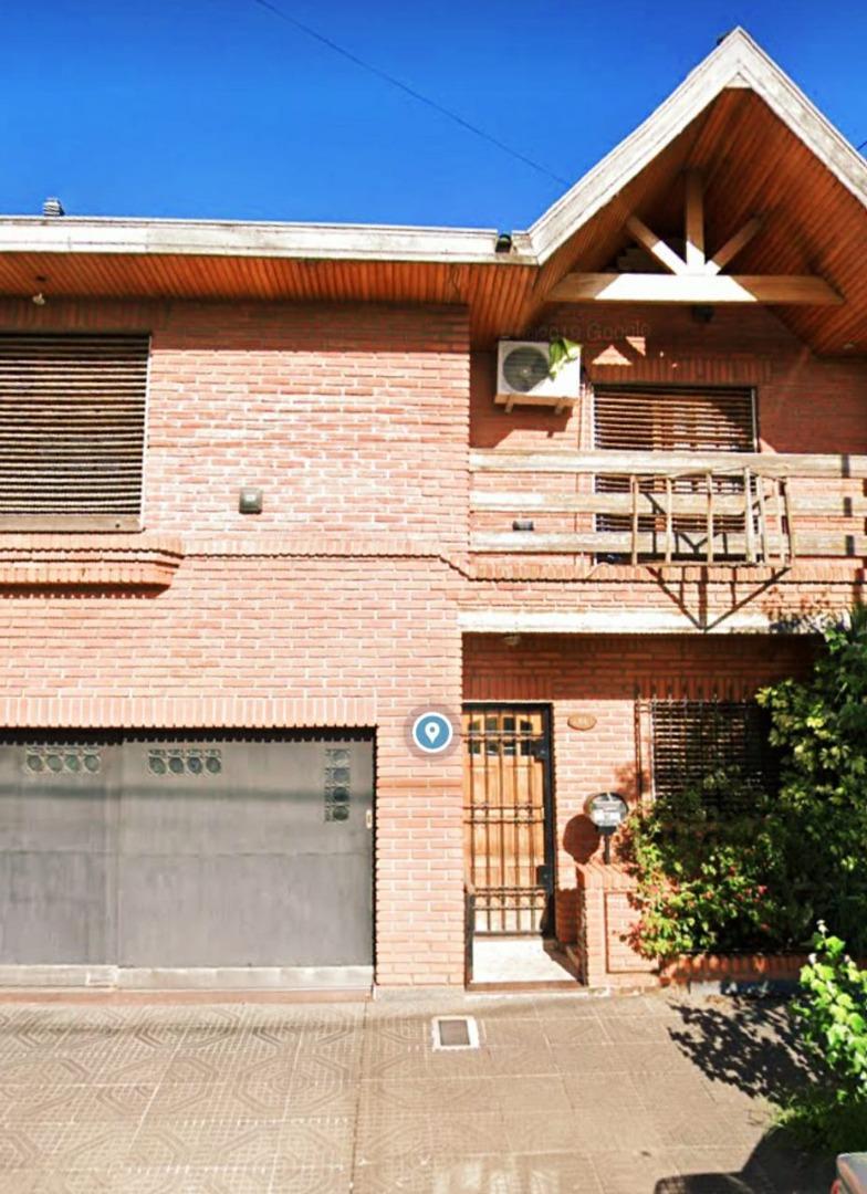 CASA 4 AMBIENTES SOBRE LOTE PROPIO EN SAN JUSTO
