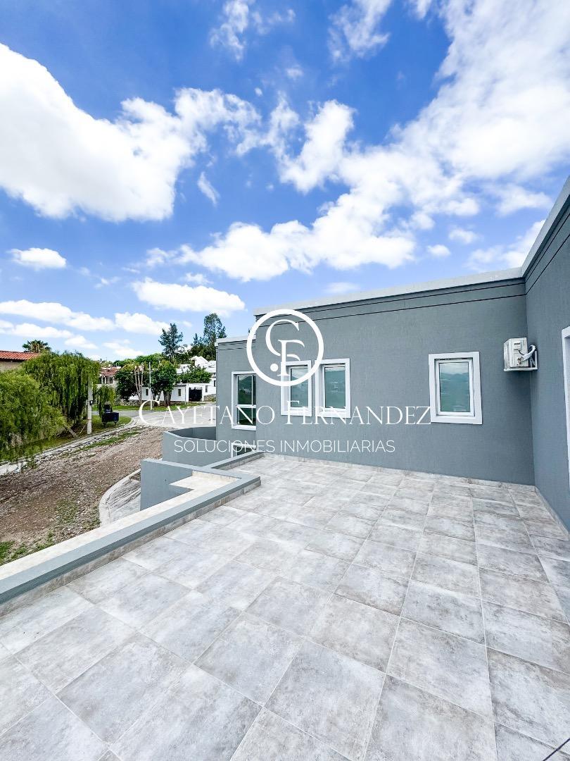 Casa en Alquiler de 4 dormitorios