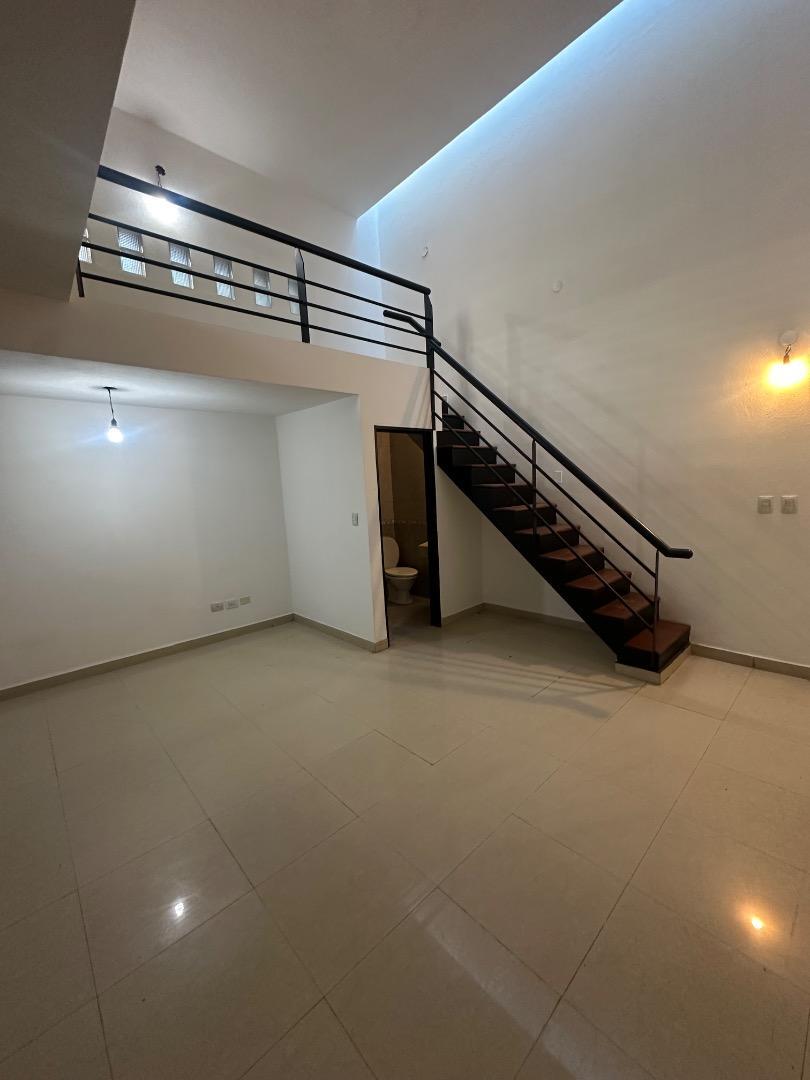 Departamento en Venta con 3 cocheras