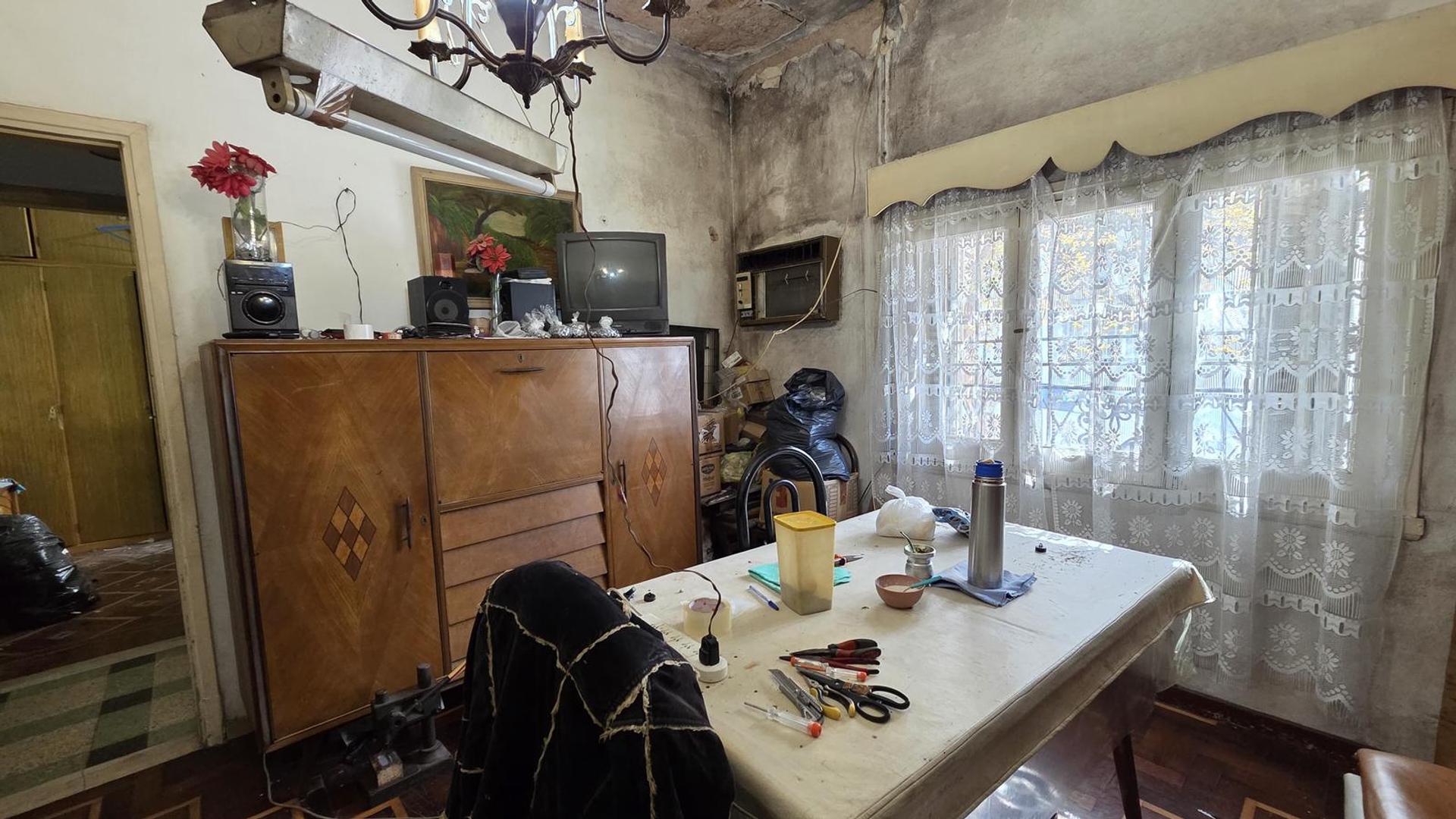 Casa A Reciclar Pque Avellaneda OPORTUNIDAD