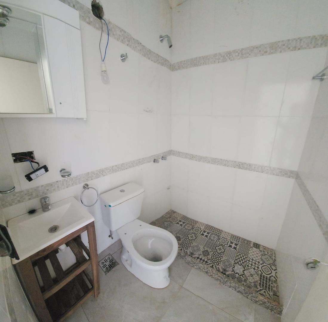 Depto Tipo Casa en Alquiler de 2 ambientes